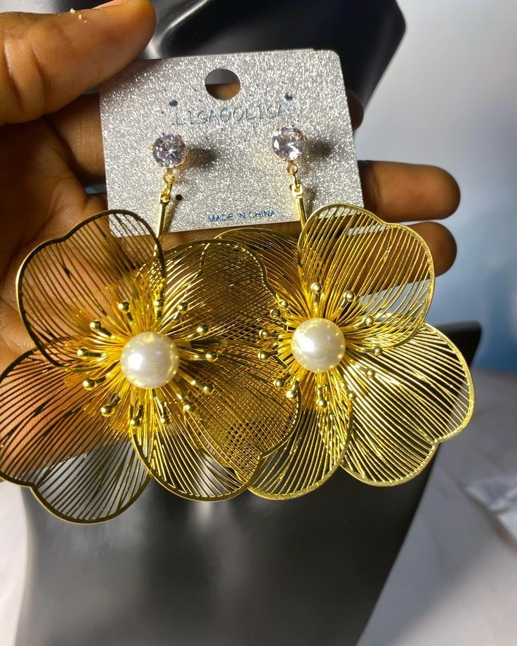 Ear ring