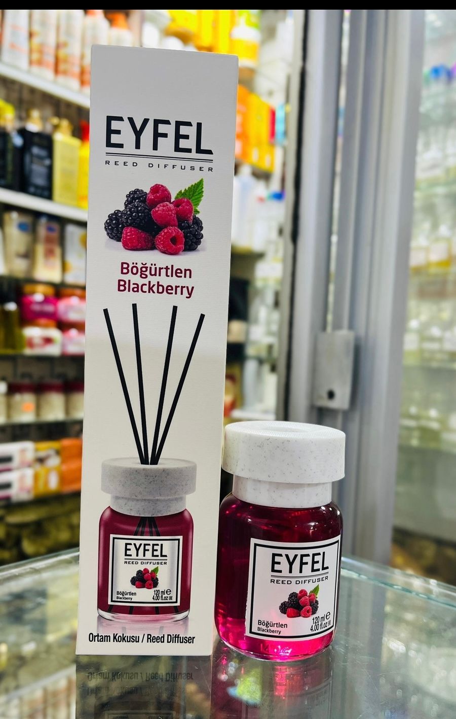 Eyfel Black Berry reed diffuser
