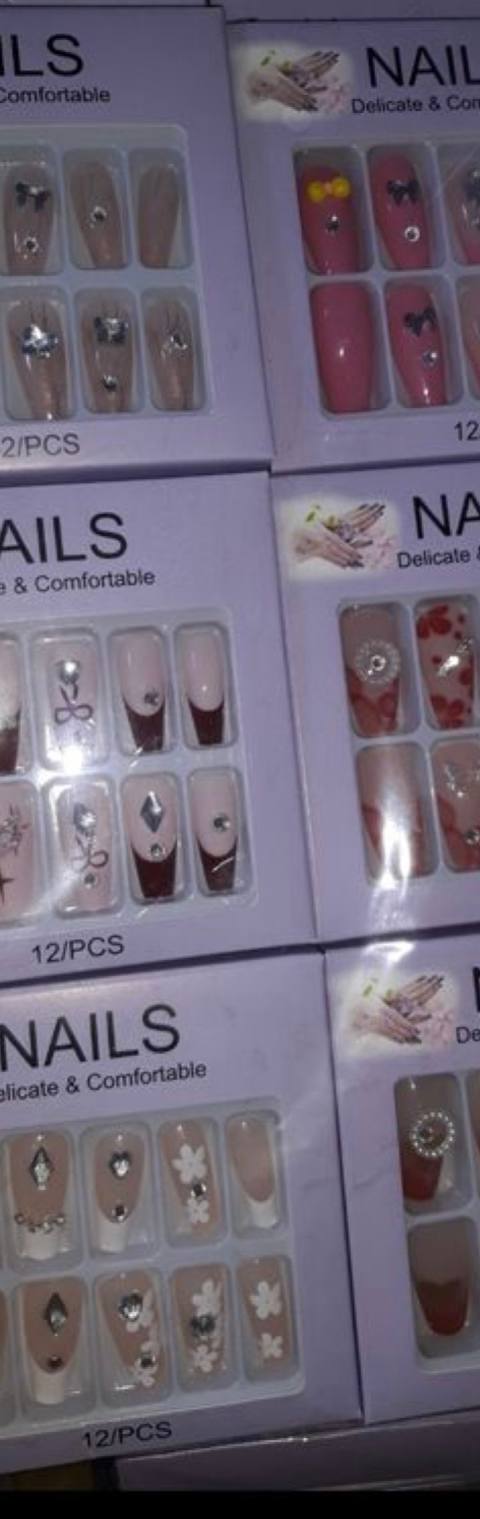 Stick on Nails